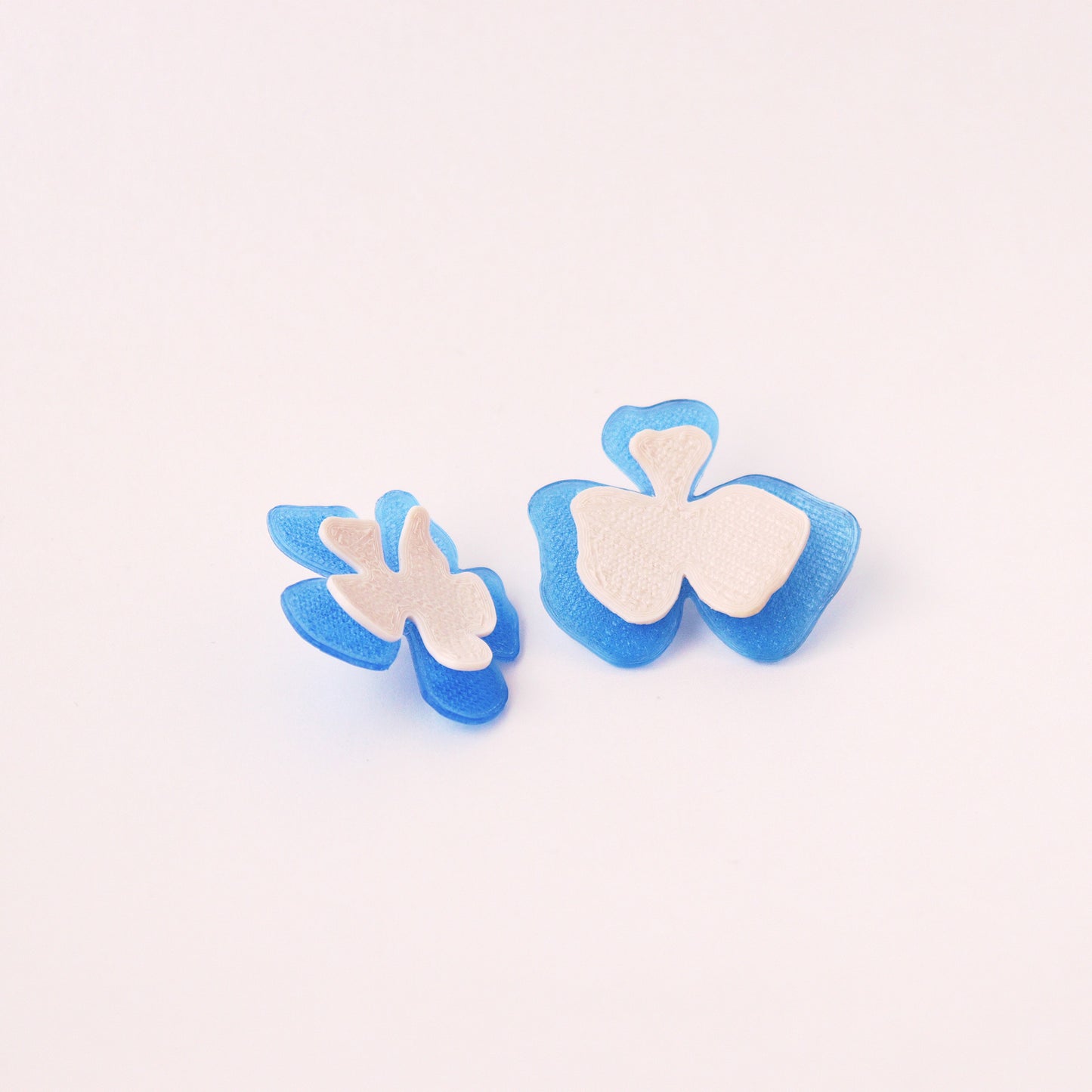 Aretes Aura